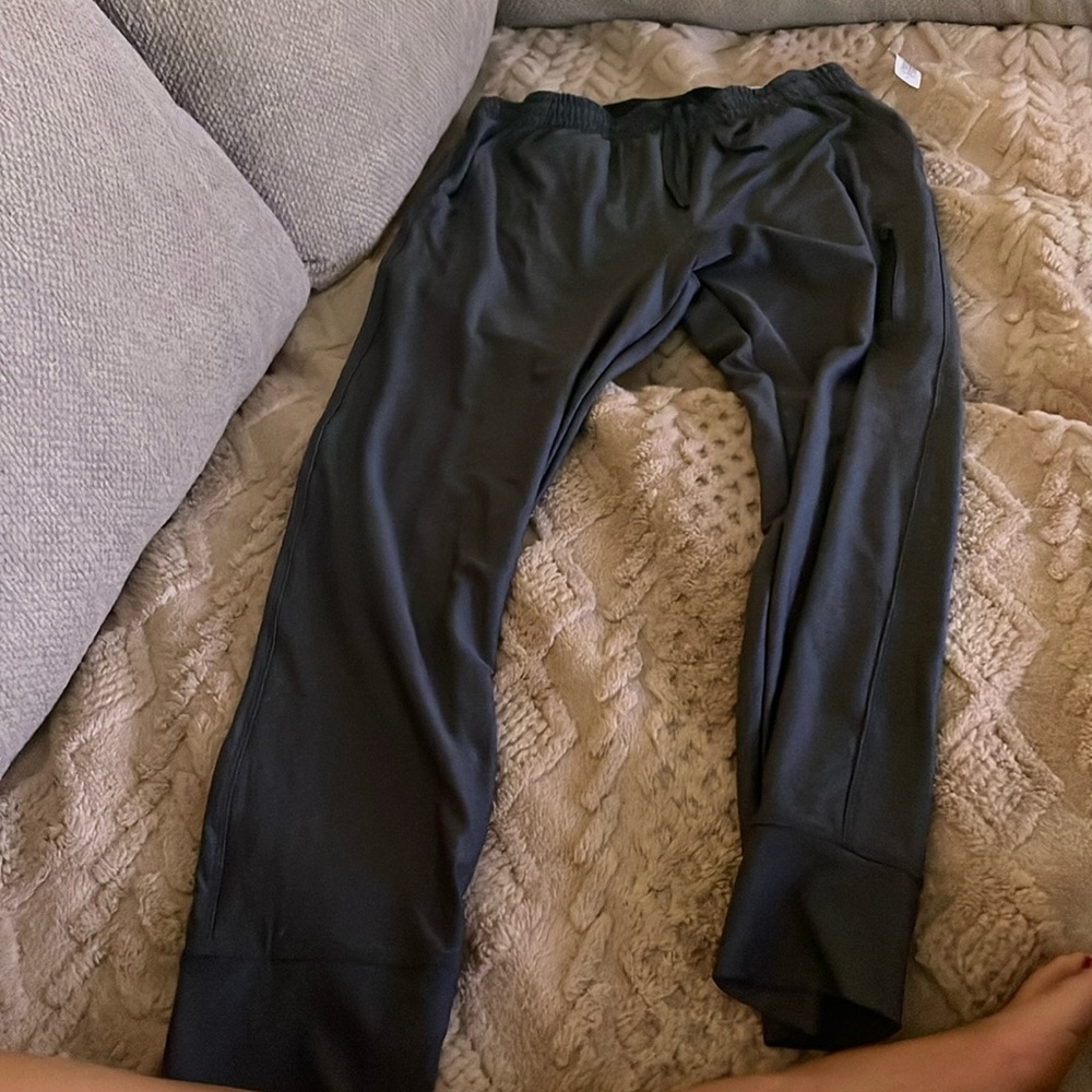 Old navy jogger